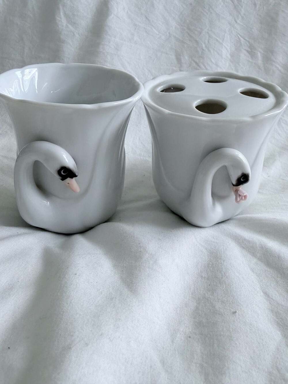 Anthropologie Ceramic Swan Cup and Toothbrush Holder Set